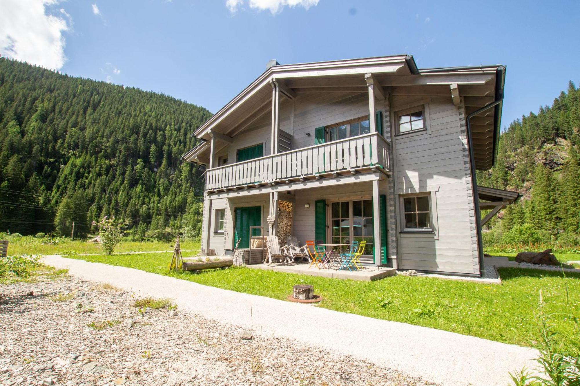 Tauerndorf Enzingerboden Ski In&Out - Steinbock Lodges Exterior foto