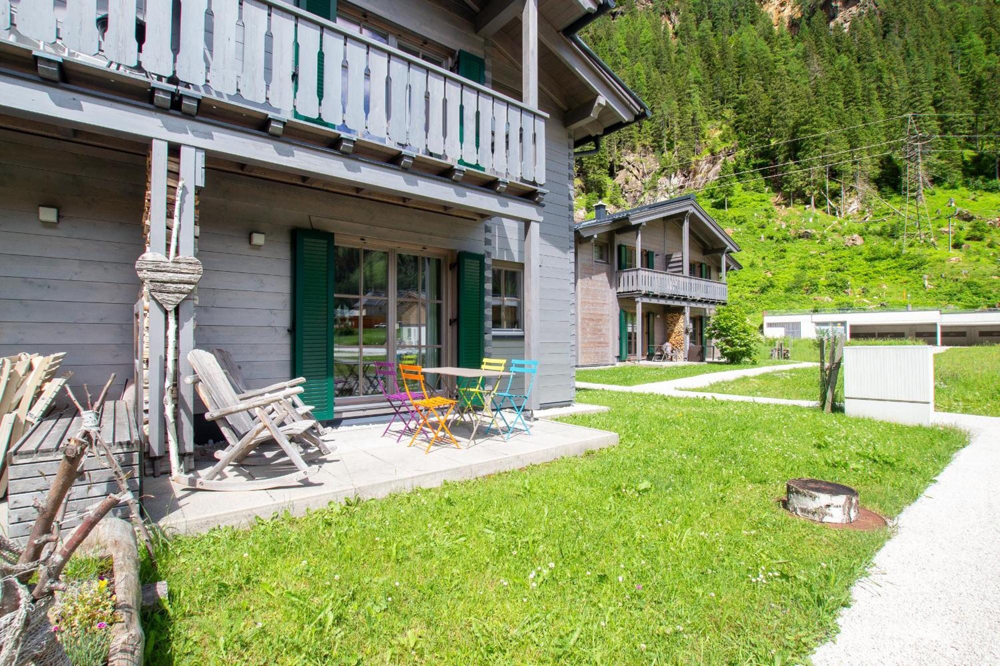 Tauerndorf Enzingerboden Ski In&Out - Steinbock Lodges Exterior foto
